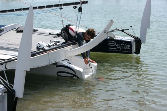 diam 24 trimaran review