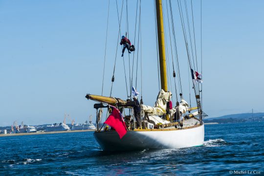 mariquita sailboat