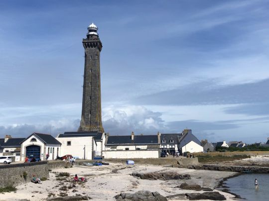 Le phare d'Eckmühl, phare de la marquise