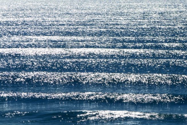 Swell, waves, fetch: Understanding the terms and phenomena to describe the  sea