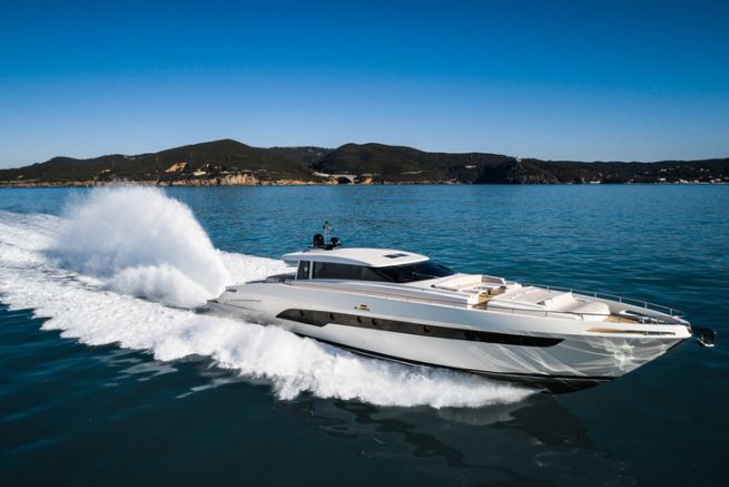 best luxury sport yacht